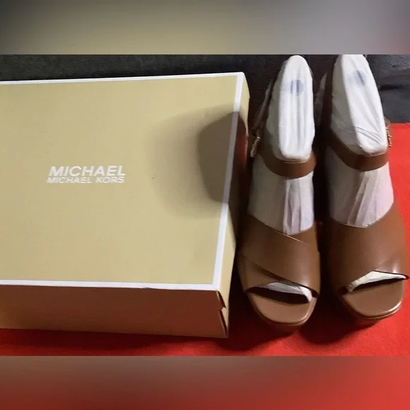 Michael Kors Divia Wedge Leather Heel Sandals Size 9.5M Brand New.OFFERS WELCOME - Picture 6 of 13